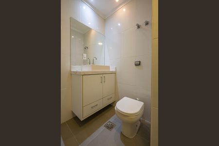 Apartamento para alugar com 115m², 3 quartos e 1 vaga Apartamento para alugar com 115m², 3 quartos e 1 vagaSuíte - Banheiro