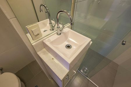 Apartamento para alugar com 115m², 3 quartos e 1 vaga Apartamento para alugar com 115m², 3 quartos e 1 vagaBanheiro