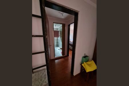 Casa à venda com 240m², 5 quartos e 5 vagas