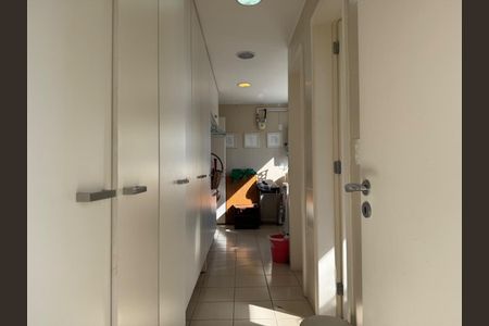 Apartamento à venda com 211m², 4 quartos e 3 vagas Apartamento à venda com 211m², 4 quartos e 3 vagasFoto 25