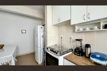 Apartamento à venda com 260m², 4 quartos e 2 vagas Apartamento à venda com 260m², 4 quartos e 2 vagasCozinha