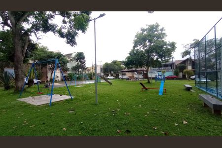 Casa de condomínio à venda com 350m², 4 quartos e 2 vagas Casa de condomínio à venda com 350m², 4 quartos e 2 vagasPlayground