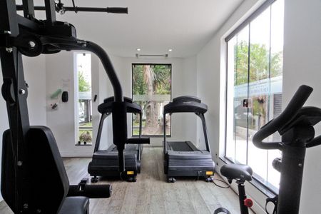 Apartamento à venda com 74m², 3 quartos e 1 vaga Apartamento à venda com 74m², 3 quartos e 1 vagaÁrea comum - Academia