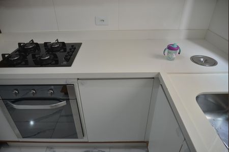 Apartamento à venda com 100m², 2 quartos e 1 vagaCozinha