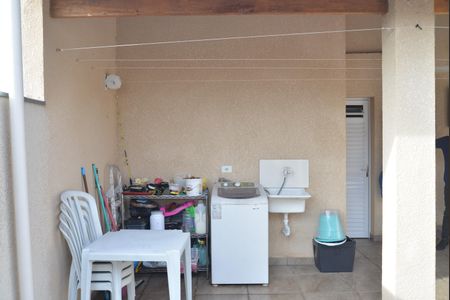 Apartamento à venda com 100m², 2 quartos e 1 vagaÁrea de Serviço