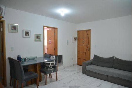 Apartamento à venda com 100m², 2 quartos e 1 vagaSala