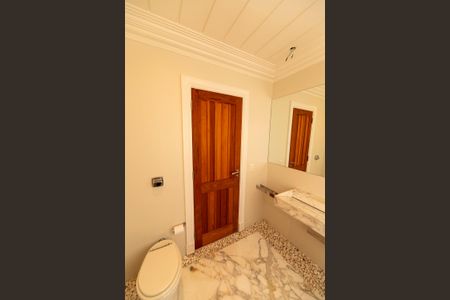 Casa de condomínio à venda com 880m², 7 quartos e 8 vagas Casa de condomínio à venda com 880m², 7 quartos e 8 vagasCozinha