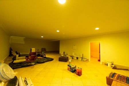 Casa de condomínio à venda com 880m², 7 quartos e 8 vagas Casa de condomínio à venda com 880m², 7 quartos e 8 vagasGaragem