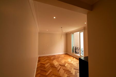 Casa de condomínio à venda com 880m², 7 quartos e 8 vagas Casa de condomínio à venda com 880m², 7 quartos e 8 vagasSuíte 1