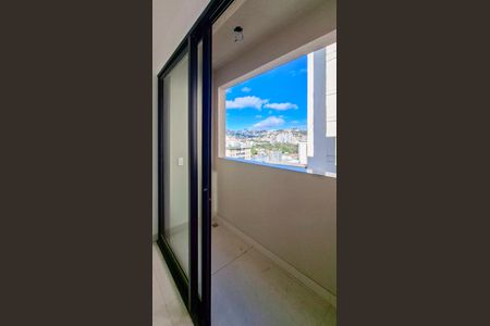 Varanda da Sala de apartamento à venda com 3 quartos, 65m² em Santo Antônio, Belo Horizonte