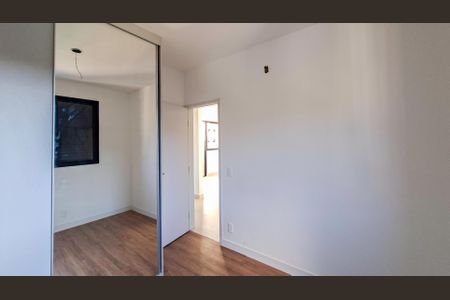 Apartamento à venda com 65m², 3 quartos e 2 vagasQuarto 2