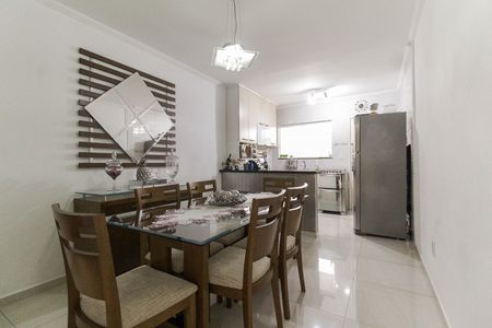 Casa à venda com 115m², 3 quartos e 1 vaga Casa à venda com 115m², 3 quartos e 1 vagaCozinha - Copa