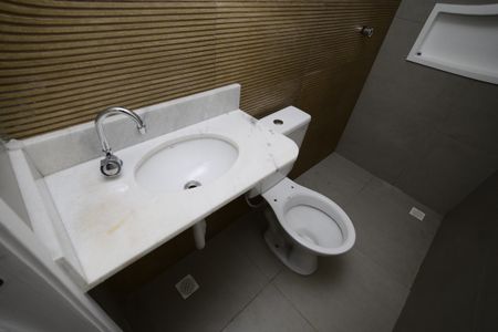 Apartamento à venda com 33m², 1 quarto e sem vagaBanheiro