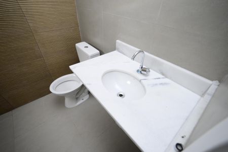 Apartamento à venda com 34m², 2 quartos e sem vagaBanheiro