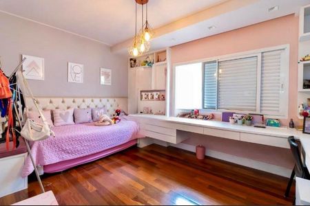 Casa à venda com 432m², 5 quartos e 5 vagas Casa à venda com 432m², 5 quartos e 5 vagasFoto 01
