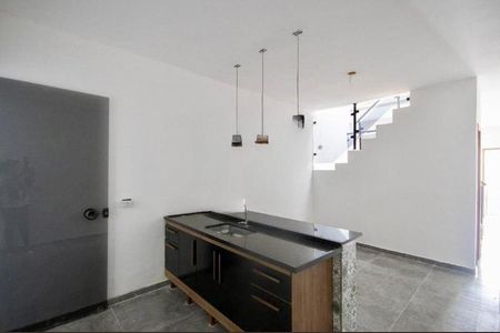 Casa à venda com 140m², 3 quartos e 3 vagas Casa à venda com 140m², 3 quartos e 3 vagasFoto 01