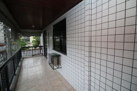 Apartamento à venda com 93m², 3 quartos e 1 vagaVaranda