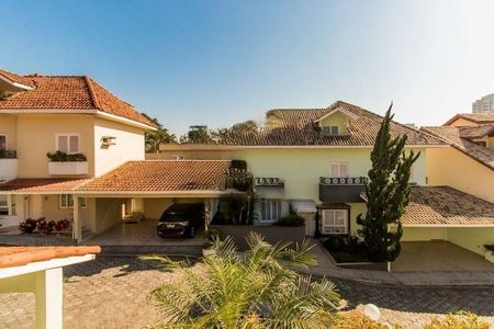 Casa à venda com 397m², 4 quartos e 3 vagas