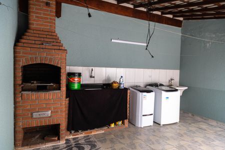 Casa à venda com 200m², 3 quartos e 4 vagas Casa à venda com 200m², 3 quartos e 4 vagasÁrea de Serviço