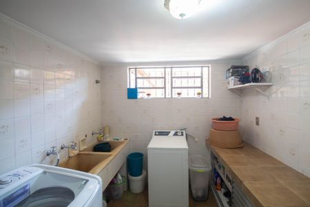 Casa à venda com 296m², 3 quartos e 3 vagasÁrea de Serviço