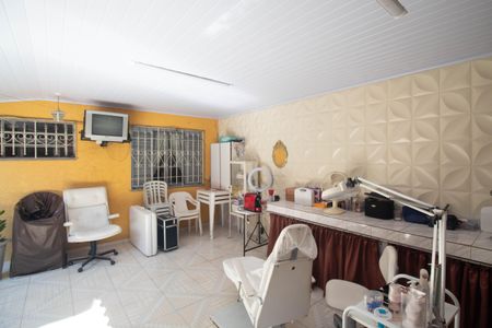 Casa à venda com 296m², 3 quartos e 3 vagasQuintal