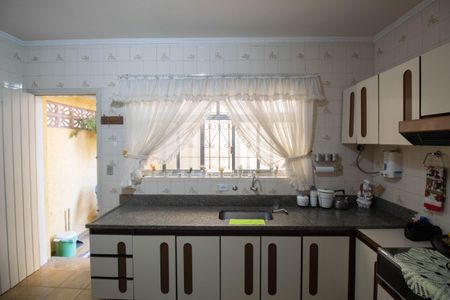 Casa à venda com 296m², 3 quartos e 3 vagasCozinha 1