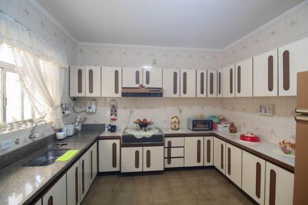 Casa à venda com 296m², 3 quartos e 3 vagasCozinha 1