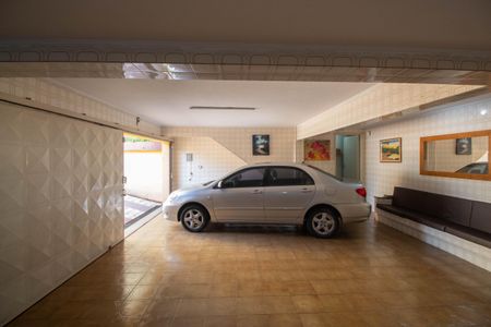 Casa à venda com 296m², 3 quartos e 3 vagasGaragem