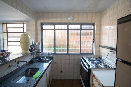 Casa à venda com 296m², 3 quartos e 3 vagasCozinha 2