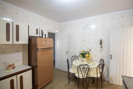 Casa à venda com 296m², 3 quartos e 3 vagasCozinha 1