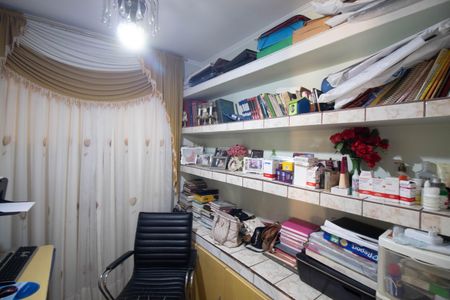 Casa à venda com 296m², 3 quartos e 3 vagasDepósito e Escritório