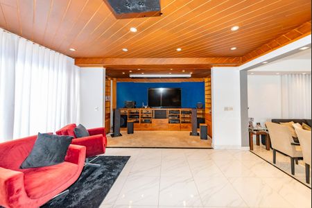 Casa à venda com 462m², 5 quartos e 4 vagasSala 2