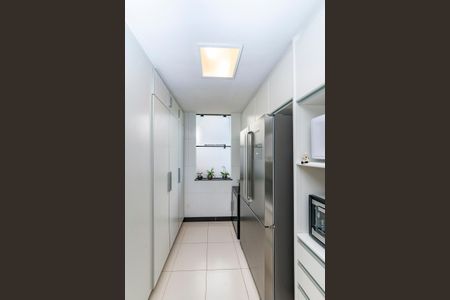 Casa à venda com 462m², 5 quartos e 4 vagasCozinha