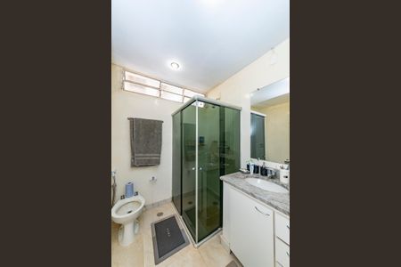 Casa à venda com 462m², 5 quartos e 4 vagasBanheiro Social 2