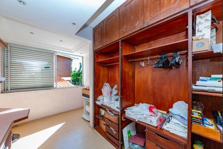 Casa à venda com 462m², 5 quartos e 4 vagasQuarto 1