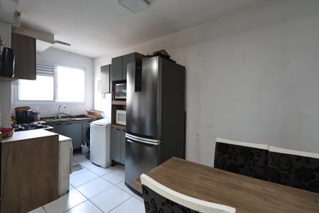 Apartamento à venda com 57m², 2 quartos e 2 vagasCozinha e Área de Serviço