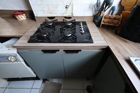 Apartamento à venda com 57m², 2 quartos e 2 vagasCozinha e Área de Serviço