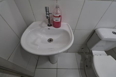 Apartamento à venda com 57m², 2 quartos e 2 vagasBanheiro da Suíte