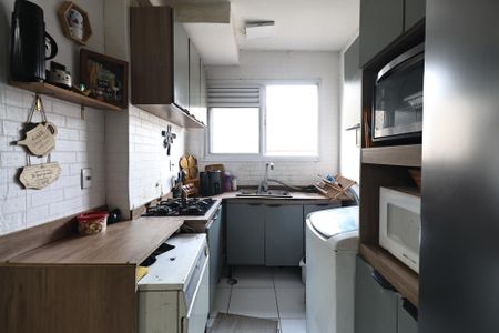 Apartamento à venda com 57m², 2 quartos e 2 vagasCozinha e Área de Serviço