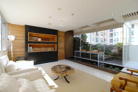 Apartamento à venda com 400m², 4 quartos e 2 vagasSala 3