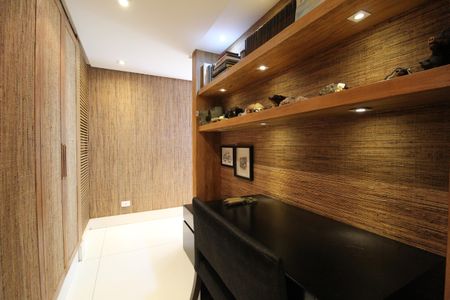 Apartamento à venda com 400m², 4 quartos e 2 vagasEscritório