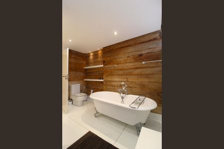 Apartamento à venda com 400m², 4 quartos e 2 vagasBanheiro Social