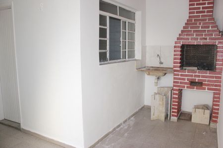 Casa à venda com 163m², 3 quartos e 2 vagasCorredor com espaço Gourmet