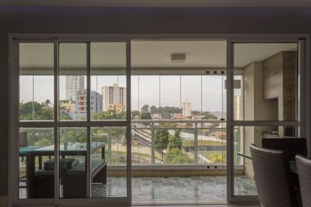 Apartamento à venda com 130m², 3 quartos e 2 vagas Apartamento à venda com 130m², 3 quartos e 2 vagasSala
