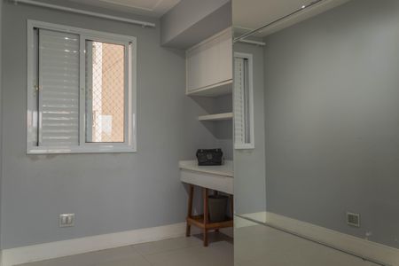 Apartamento à venda com 130m², 3 quartos e 2 vagas Apartamento à venda com 130m², 3 quartos e 2 vagasEscritório