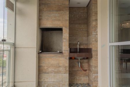 Apartamento à venda com 130m², 3 quartos e 2 vagas Apartamento à venda com 130m², 3 quartos e 2 vagasVaranda