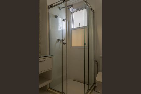 Apartamento à venda com 130m², 3 quartos e 2 vagas Apartamento à venda com 130m², 3 quartos e 2 vagasBanheiro da Suíte 2