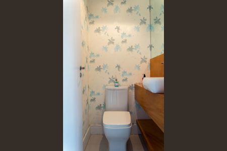 Apartamento à venda com 130m², 3 quartos e 2 vagas Apartamento à venda com 130m², 3 quartos e 2 vagasLavabo