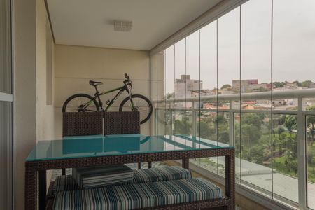 Apartamento à venda com 130m², 3 quartos e 2 vagas Apartamento à venda com 130m², 3 quartos e 2 vagasVaranda
