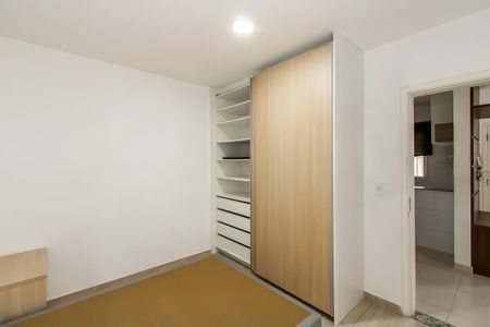 Quarto 1 de apartamento à venda com 2 quartos, 50m² em Vila Guilhermina, São Paulo